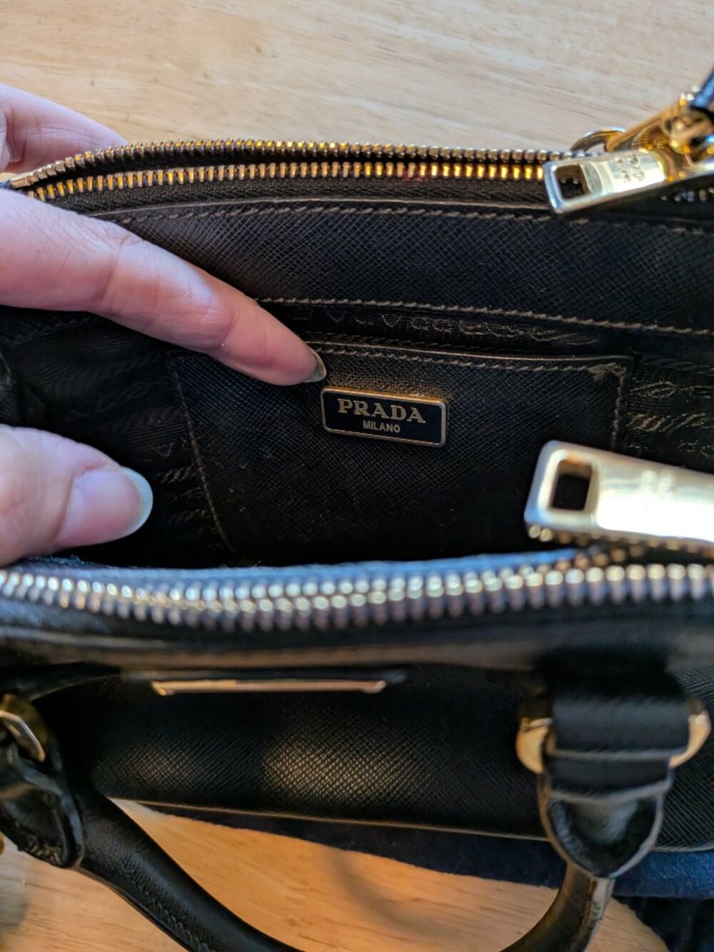 prada mini saffiano bag - Picture 4 of 7